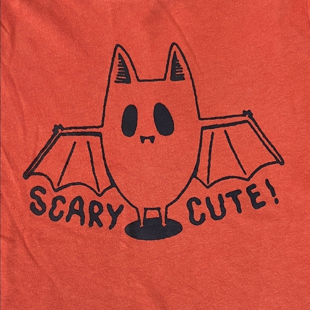 ๐ 5T Halloween Long Sleeved Tee Shirt - Picture 3 of 8
